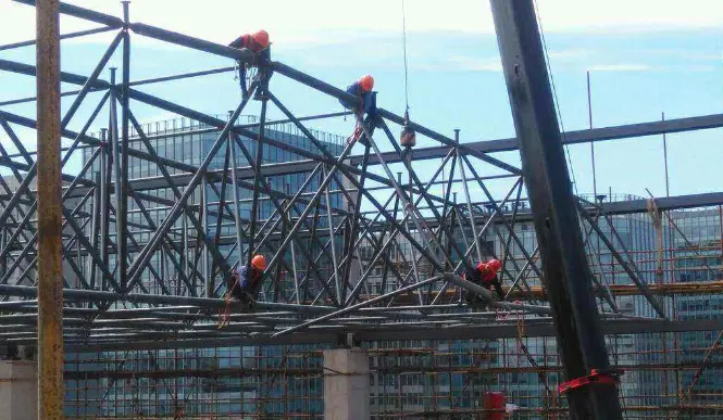 凯里螺栓球网架公司